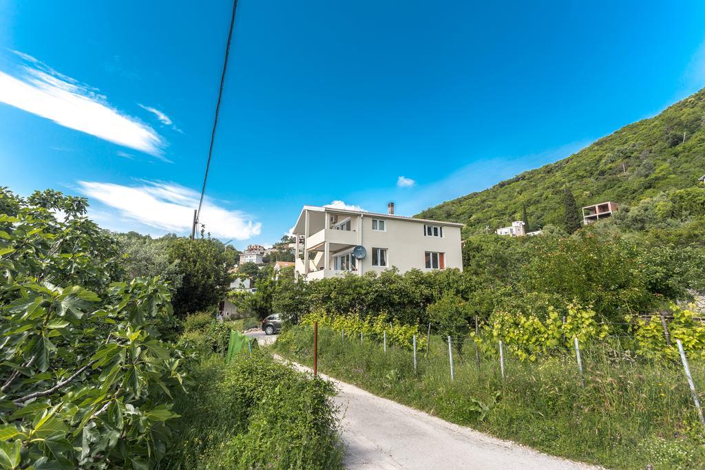 Apartments Olivija Budva Bagian luar foto